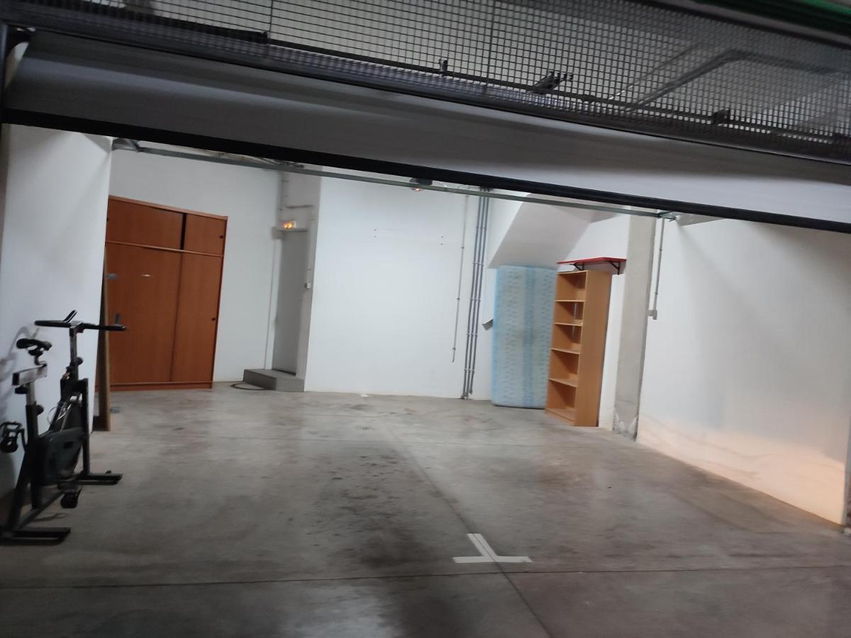Modern Seafront Flat With A Private Garage Διαμέρισμα Ελ Μέντανο Εξωτερικό φωτογραφία